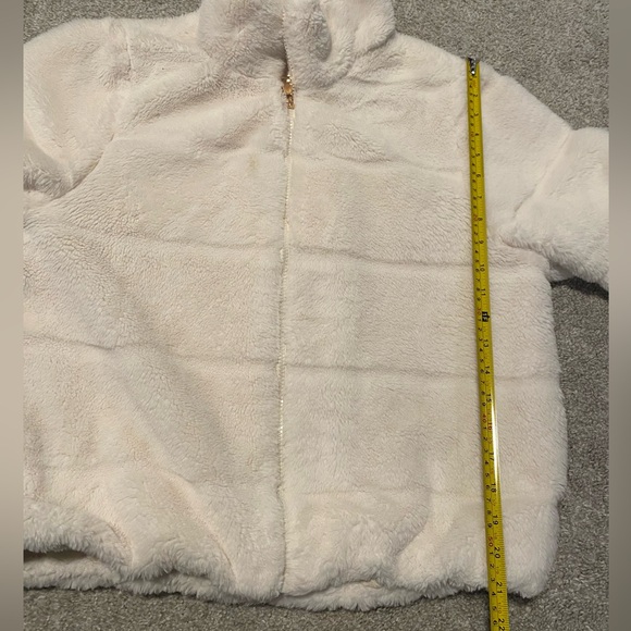 Ci Sono Vanilla Luxurious Faux Fur Coat Short Cream Chic Mobwife Winter Warm - Picture 9 of 10